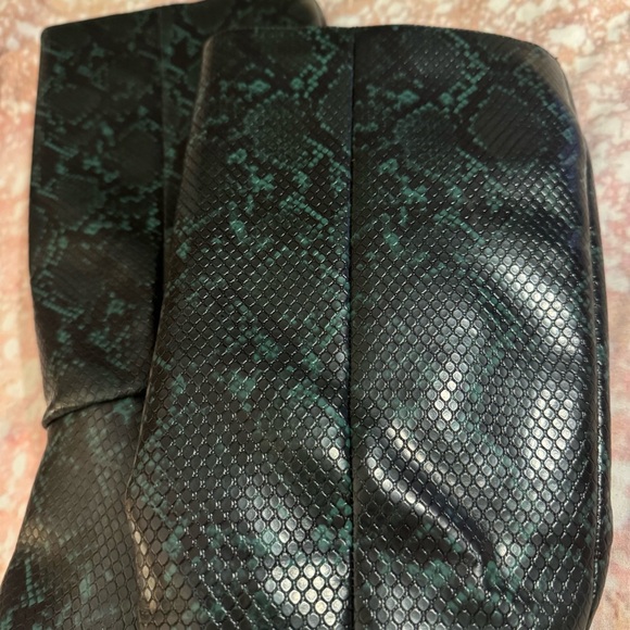 JF Just Fab Ally Tall Stiletto Python Print Boots Size 8 - Picture 11 of 13